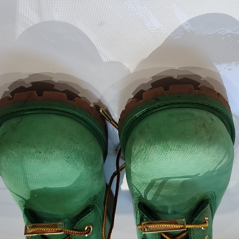 Timberland , Womens Ankle Boots. Great Spring Color - Picture 6 of 8